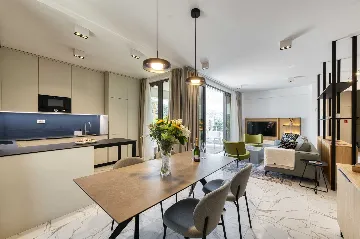 Two-Bedroom Apartment with Terrace (4 Guests)