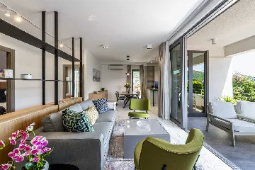 Two-Bedroom Apartment with Terrace (4 Guests)