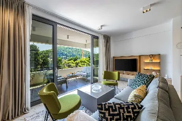 Two-Bedroom Apartment with Terrace (4 Guests)