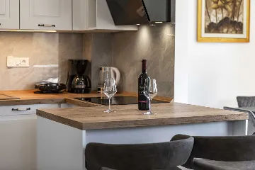 Two-Bedroom Apartment with Terrace and Sea Views in Dubrovnik