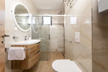 Two-Bedroom Apartment with Terrace and Sea Views in Dubrovnik