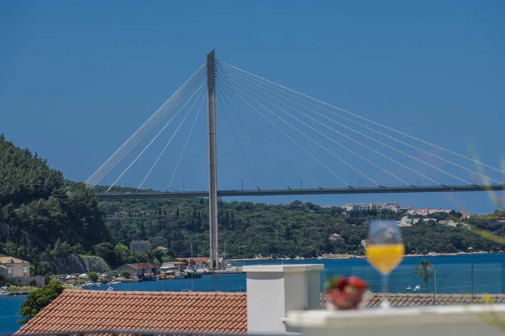 Mokosica Villa with Private Outdoor Pool