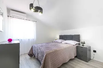 Mokosica Villa with Private Outdoor Pool