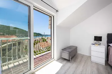 Mokosica Villa with Private Outdoor Pool