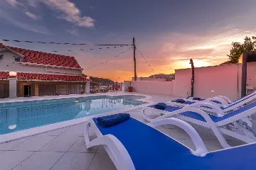 Mokosica Villa with Private Outdoor Pool