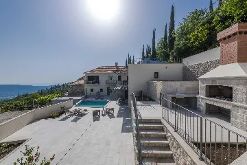 Villa with Private Pool and Sea View in Konavle
