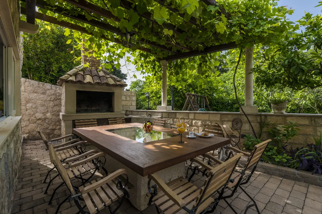 Kupari Villa with Heated Pool for Up to 9
