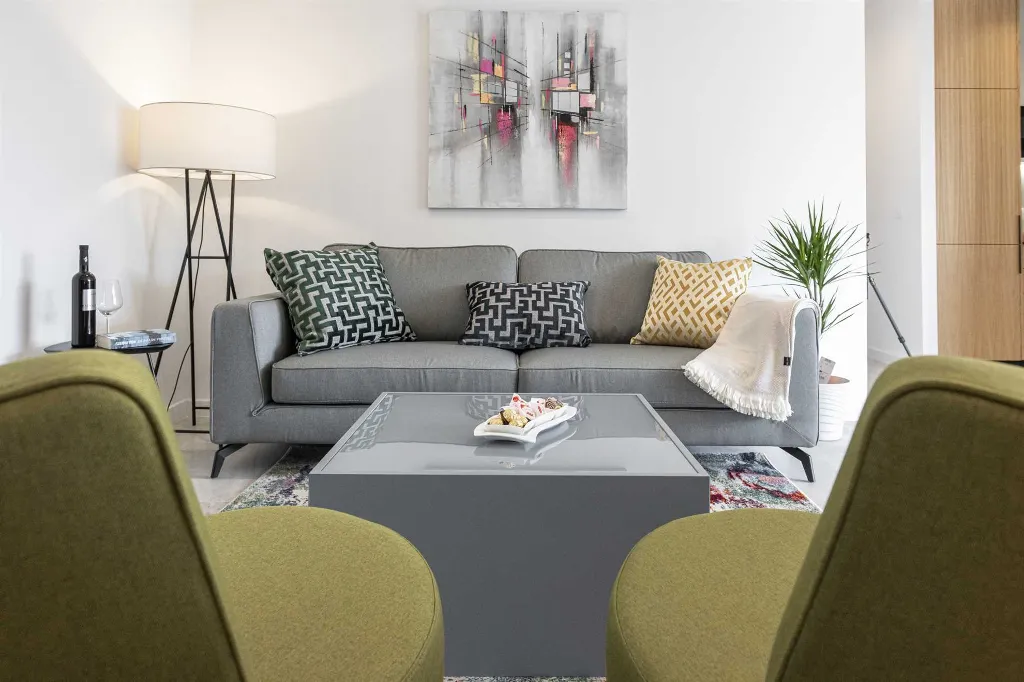 2-Bedroom Apartment with Terrace for 4 in Croatia