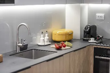 2-Bedroom Apartment with Terrace for 4 in Croatia