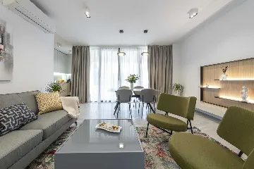 2-Bedroom Apartment with Terrace for 4 in Croatia