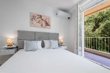 Dubrovnik 2-Bedroom Apartment for 4 Guests