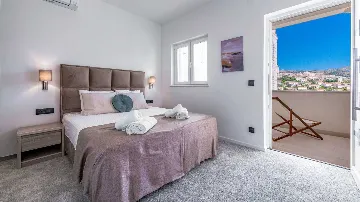 Three-Bedroom Apartment for 5 in Dubrovnik