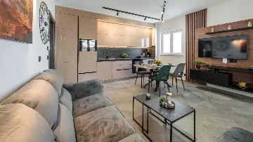 Three-Bedroom Apartment for 5 in Dubrovnik