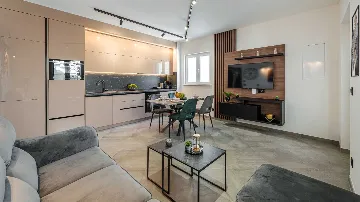 Three-Bedroom Apartment for 5 in Dubrovnik