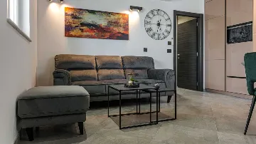 Three-Bedroom Apartment for 5 in Dubrovnik