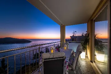 Dubrovnik Apartment with Balcony Sea View