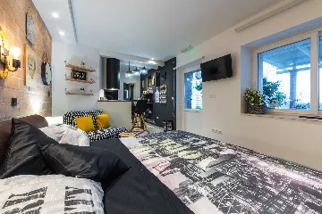 Dubrovnik Studio Apartment for 2 with Terrace View