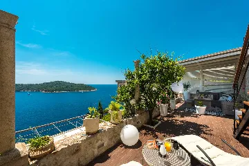 Dubrovnik Studio Apartment for 2 with Terrace View