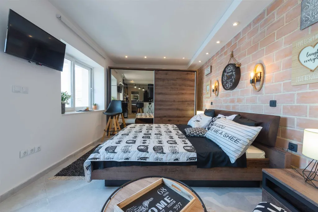 Dubrovnik Studio Apartment for 2 with Terrace View