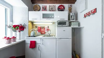 Dubrovnik Studio Apartment for 2 Guests