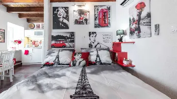 Dubrovnik Studio Apartment for 2 Guests