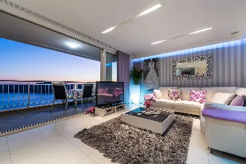 Dubrovnik 3-Bedroom Apartment with Sea View