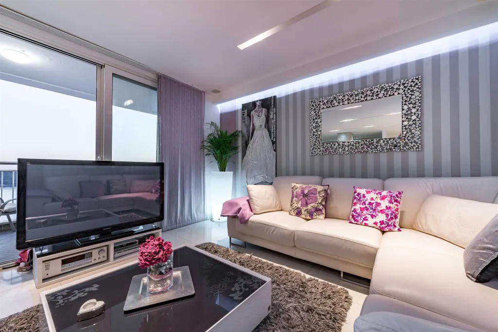 Dubrovnik 3-Bedroom Apartment with Sea View