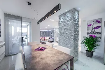 Dubrovnik 3-Bedroom Apartment with Sea View