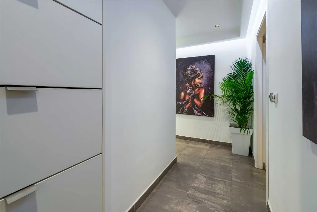 Dubrovnik 3-Bedroom Apartment with Sea View