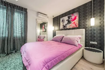 Dubrovnik 3-Bedroom Apartment with Sea View