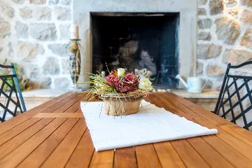 Dubrovnik 3-Bedroom Apartment with Sea View