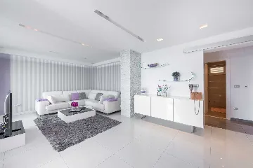 Dubrovnik 3-Bedroom Apartment with Sea View