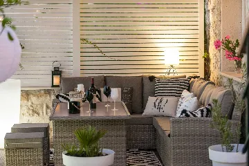 Studio Apartment with Terrace View in Dubrovnik