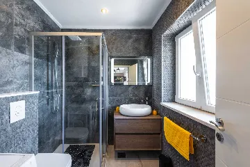 Studio Apartment with Terrace View in Dubrovnik