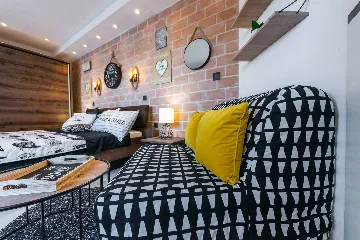 Studio Apartment with Terrace View in Dubrovnik