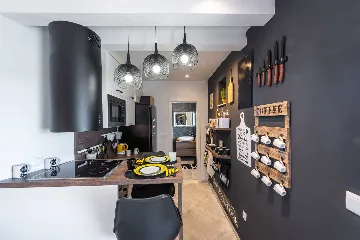 Studio Apartment with Terrace View in Dubrovnik