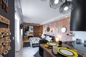 Studio Apartment with Terrace View in Dubrovnik