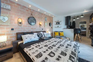 Studio Apartment with Terrace View in Dubrovnik