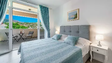 Sea View Apartment for 2 Guests in Dubrovnik