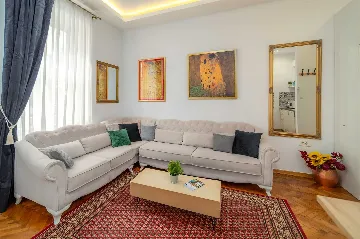Studio Apartment with City Views in Zagreb