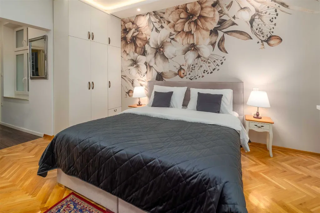 Studio Apartment with Private Entrance in Zagreb for 2
