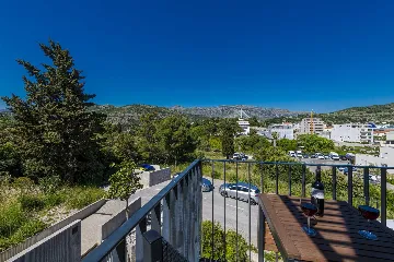 Two-Bedroom Apartment in Dubrovnik with Sea-View Balcony