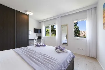 Two-Bedroom Apartment in Dubrovnik with Sea-View Balcony