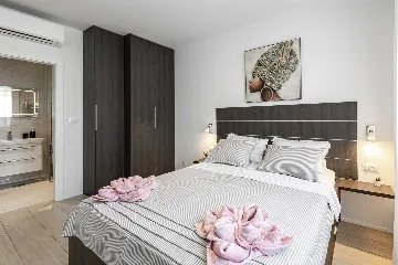 Two-Bedroom Apartment in Dubrovnik with Sea-View Balcony