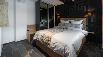 Jacuzzi Retreat Apartment with Parking Dubrovnik