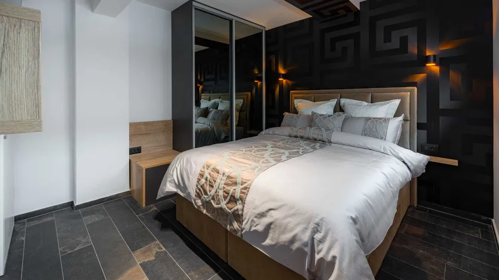 Jacuzzi Retreat Apartment with Parking Dubrovnik