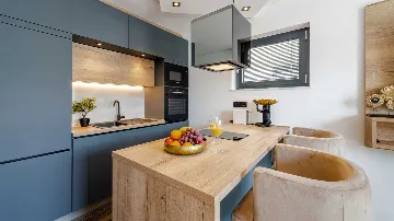 Jacuzzi Retreat Apartment with Parking Dubrovnik