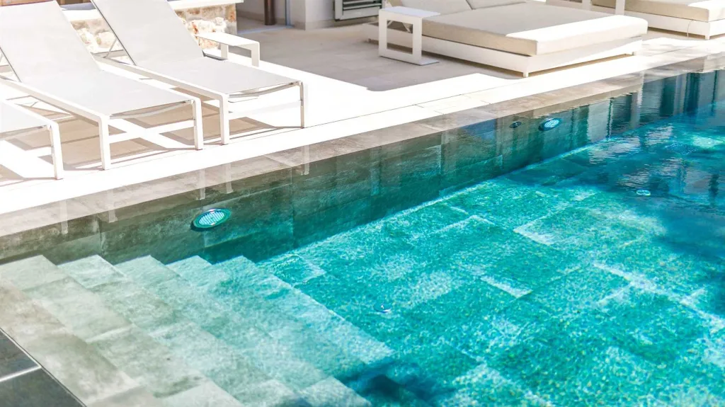 Beachfront Villa with Heated Pool in Hvar