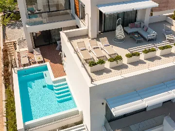 Sea View Villa in Jezera for 8 Guests