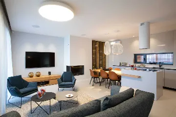 Sea View Villa in Jezera for 8 Guests